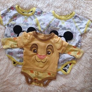 Bundle Disney baby girl bodysuit.